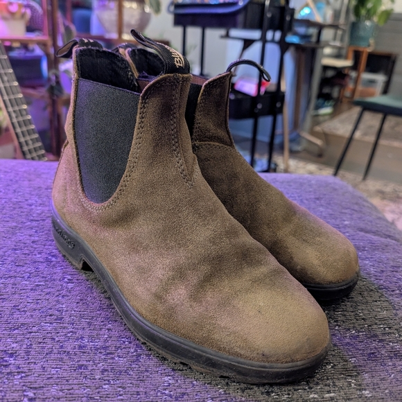 Olive suede blundstones - Picture 3 of 5